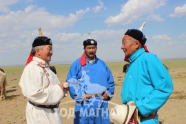 Р.Буянтогтох:Сүүлийн хоёр жилийн амжилтууд Өмнөговийн адуу сайжирсныг гэрчилж байгаа юм