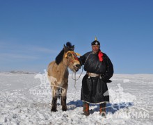 МУ-ын Алдарт уяач Г.Намсрайдорж: Хээр азарганы маань төл бүсийн наадмын түрүүг авчирсан