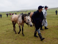 АХ-ын 97 жилийн ойн баяр наадмын түрүү Бидэрт халиун азарга