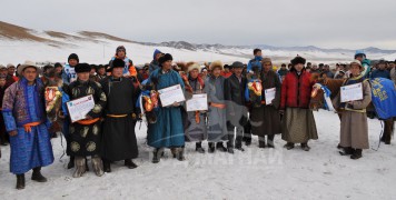 Хөвсгөл аймгийн “Зүүн бүсийн хурд-2015” уралдаанаас...