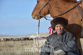 Л.Лхагва: Монголын энэ сайхан хээр талаар, морин дэл дээр салхи татуулан давхиж, морь уяж наадахгүйгээр залуу насыг өнгөрөөнө гэдэг дэндүү уйтгартай