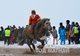 “Жавхлант шаргын хурд-2016” уралдааны хурдан азарганууд