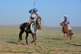 Айргийн дөрөв Б.Батбаярын зээрд халзан